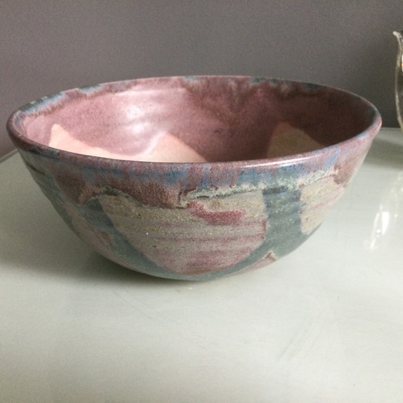 Stoneware Pottery Bowl - Picture 4 of 12